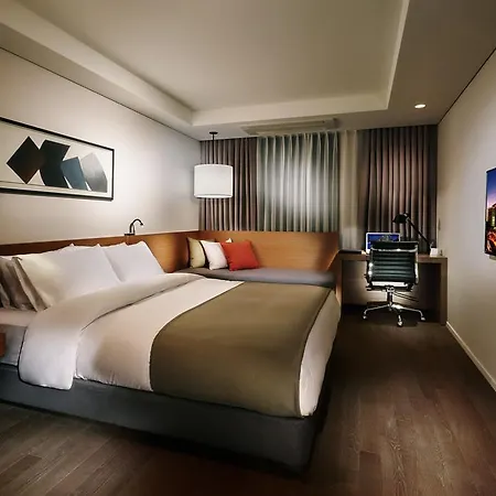 Ramada By Wyndham Gunsan Hotel Room photo